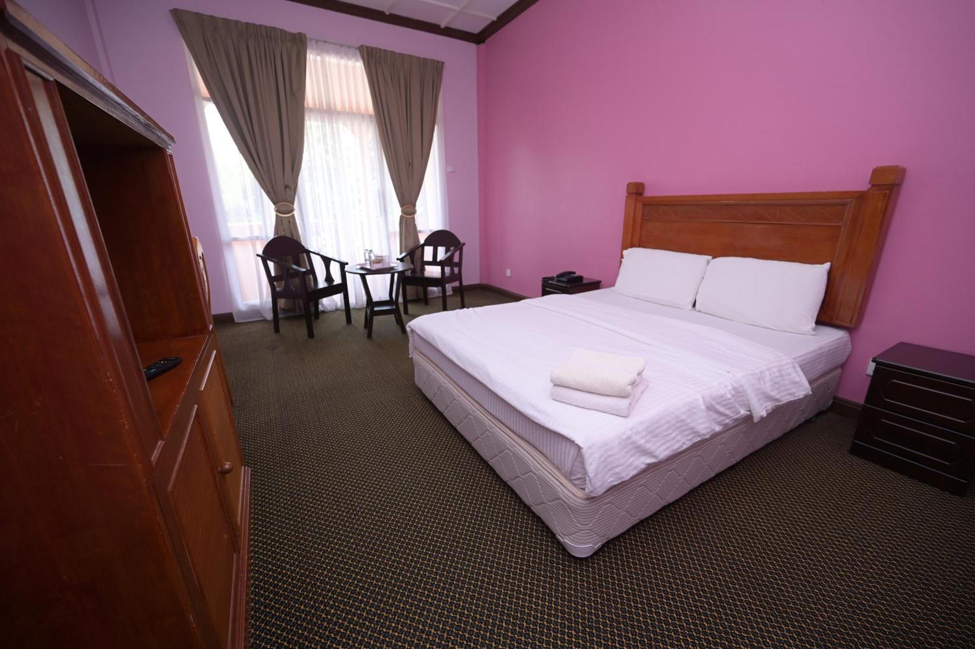 Kesedar Hotel Travel & Tours Sdn Bhd Gua Musang Exterior photo