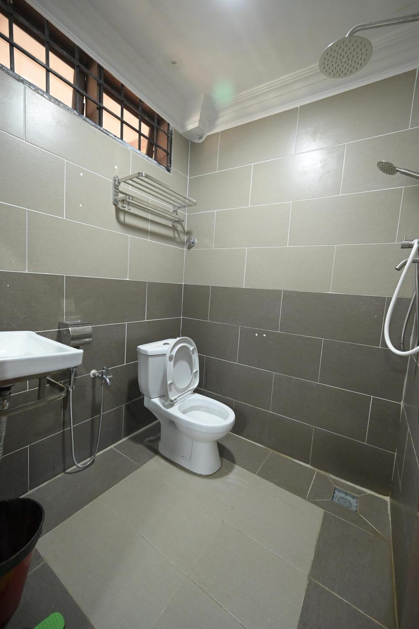 Kesedar Hotel Travel & Tours Sdn Bhd Gua Musang Exterior photo
