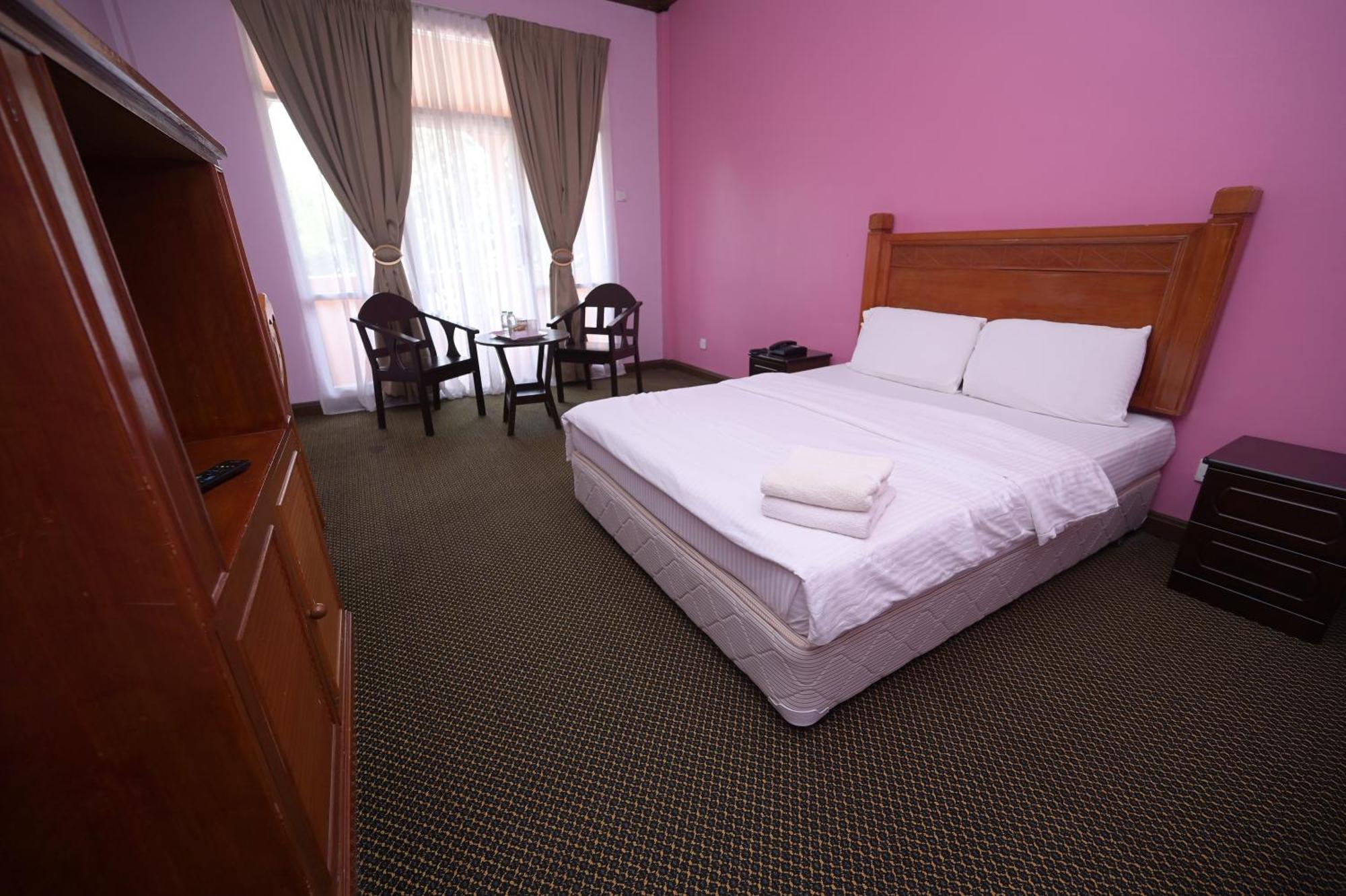 Kesedar Hotel Travel & Tours Sdn Bhd Gua Musang Exterior photo